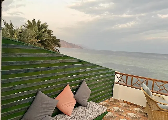 Front With Huge Roof Terrace *