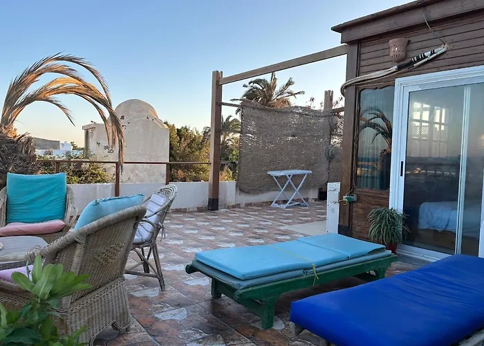 Front With Huge Roof Terrace Apartman *