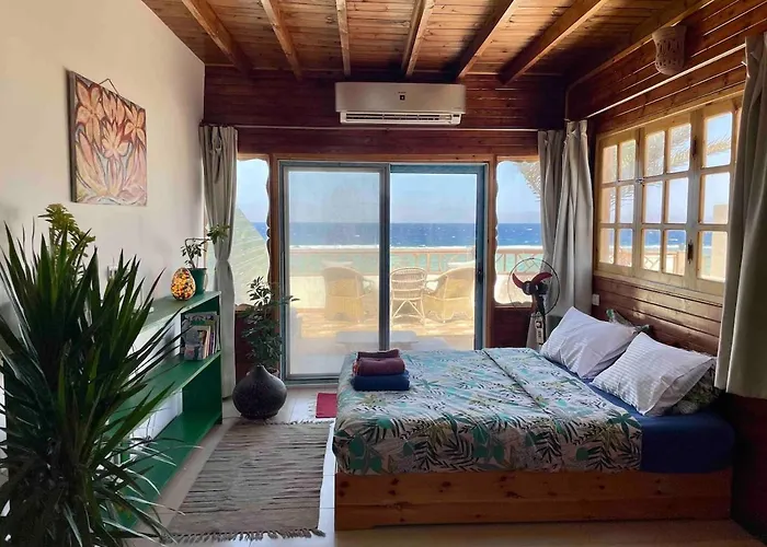 Apartman Front With Huge Roof Terrace *